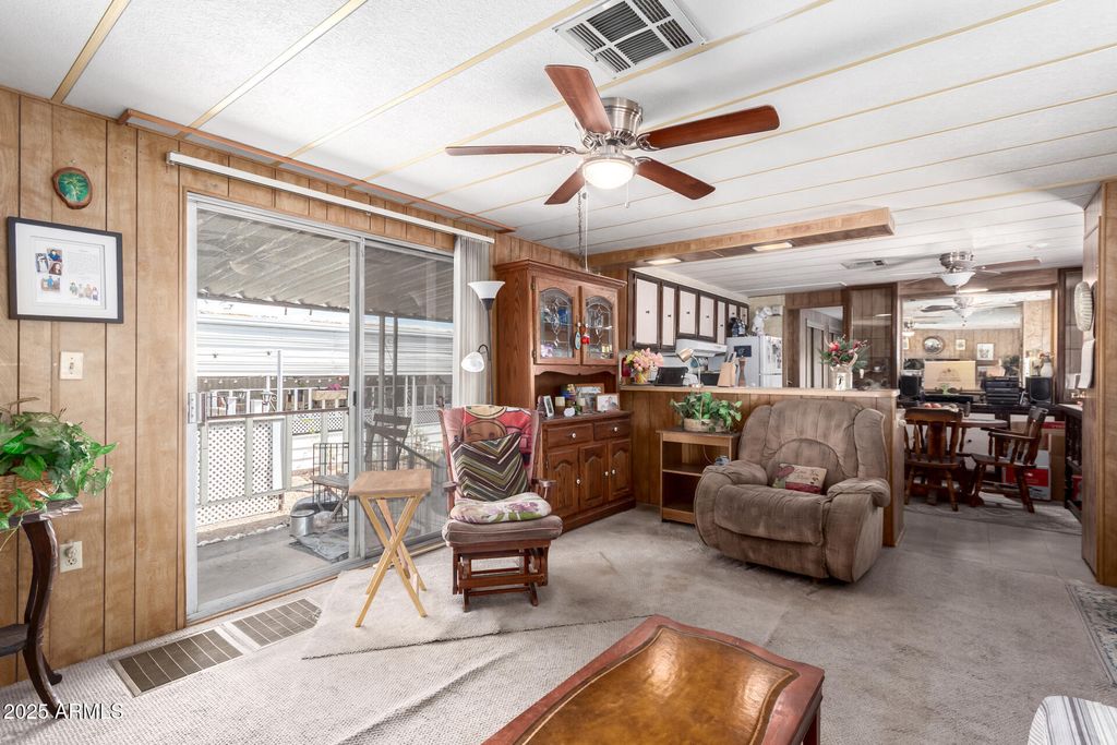 property-img