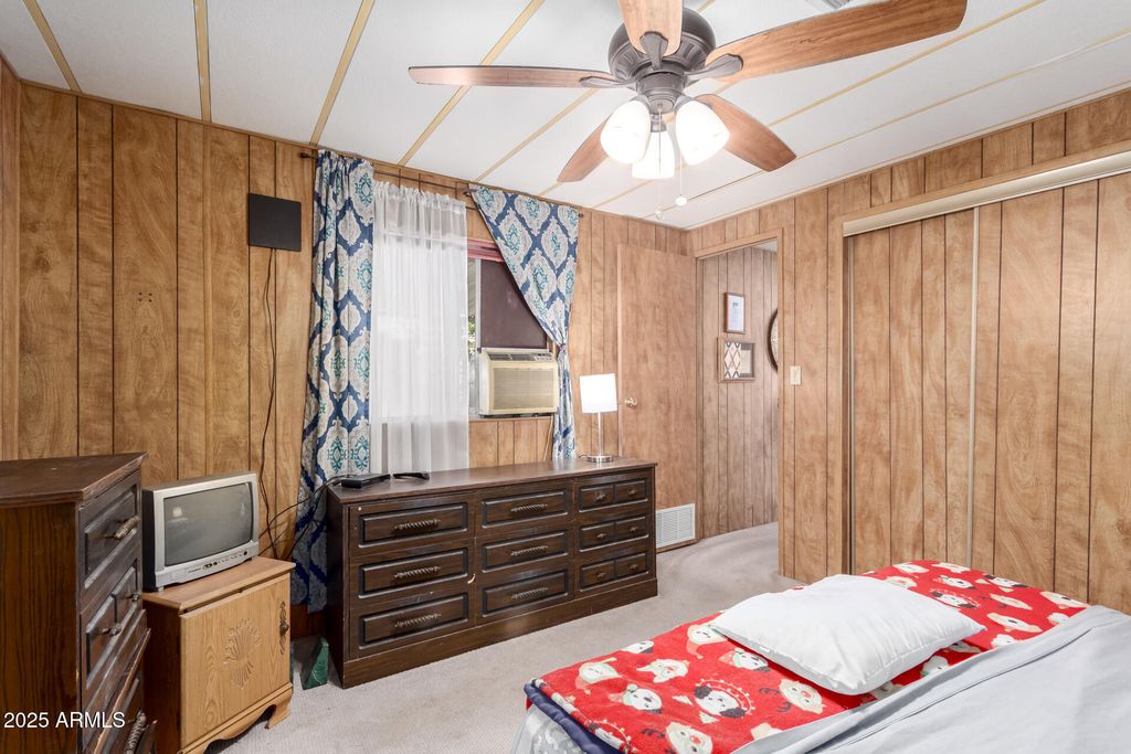 property-img