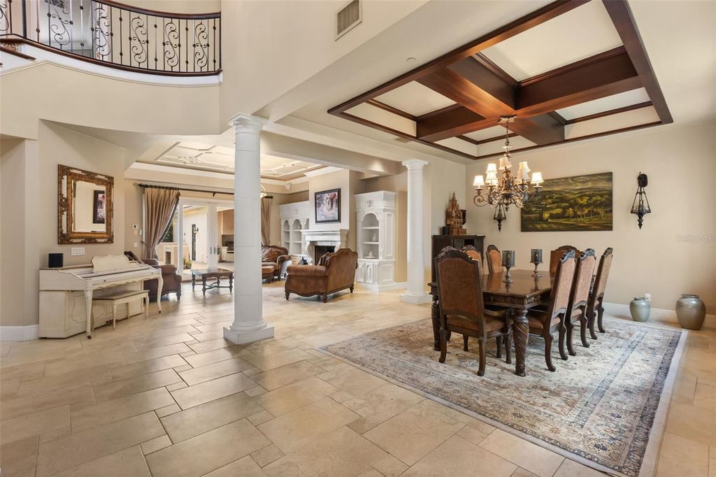 Image 9 of property listing at 2734 MEETING PLACE, Orlando, FL 32814