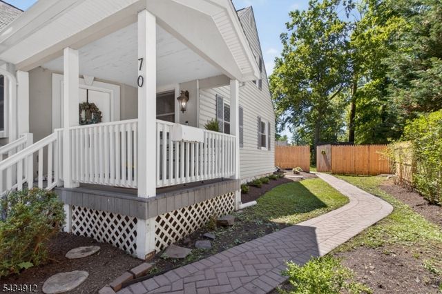 70 Berkley Ave, Woodbridge Twp., NJ 07067