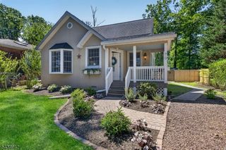 70 Berkley Ave, Woodbridge Twp., NJ 07067