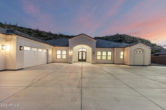 9357 W CANYON VERDE Drive, Casa Grande, AZ 85194