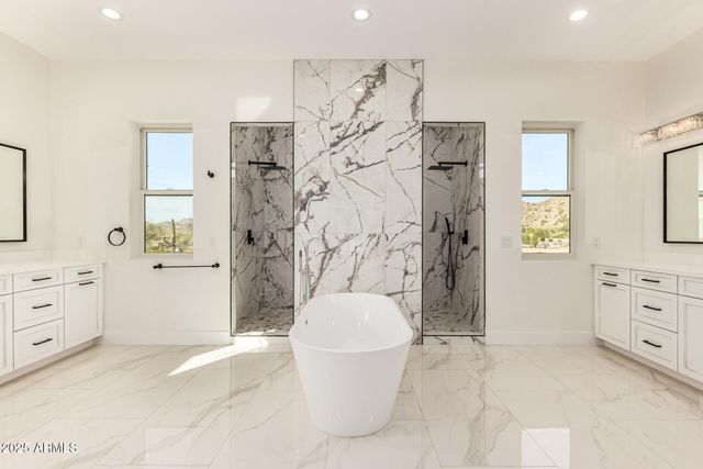 9357 W CANYON VERDE Drive, Casa Grande, AZ 85194