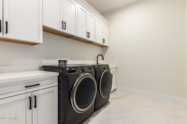 9357 W CANYON VERDE Drive, Casa Grande, AZ 85194