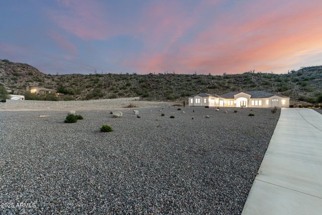 9357 W CANYON VERDE Drive, Casa Grande, AZ 85194