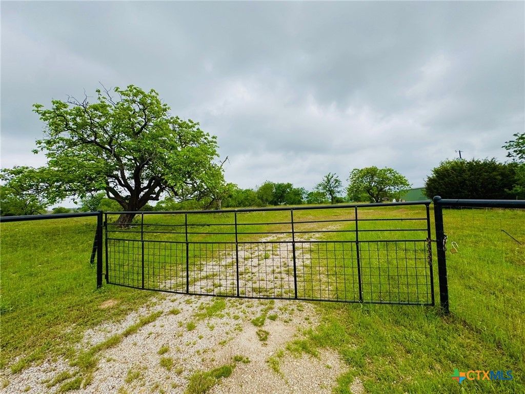Lot 4 Old Pidcoke, Gatesville, TX 76528