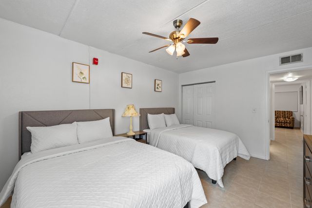 209 W Miracle Strip Parkway J201, Mary Esther, FL 32569