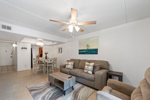 209 W Miracle Strip Parkway J201, Mary Esther, FL 32569