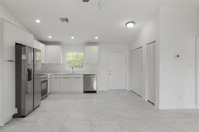 107 ELBA DRIVE NE, Lake Placid, FL 33852
