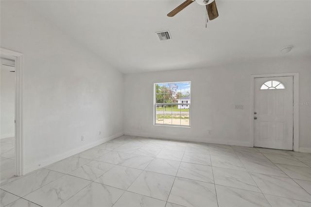 107 ELBA DRIVE NE, Lake Placid, FL 33852