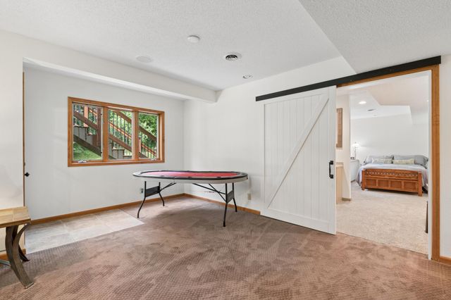 1540 Viewcrest Lane, Burnsville, MN 55337