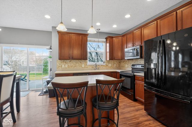 14386 Sherbrooke Drive, Mccordsville, IN 46055