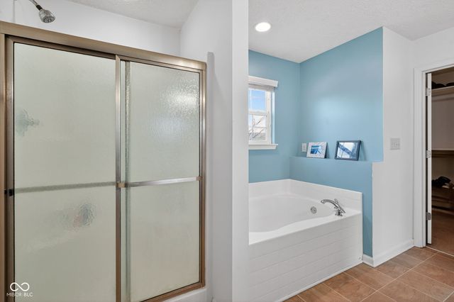 14386 Sherbrooke Drive, Mccordsville, IN 46055