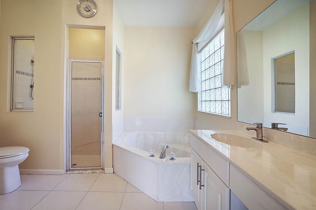 1422 Fairway Circle, Greenacres, FL 33413