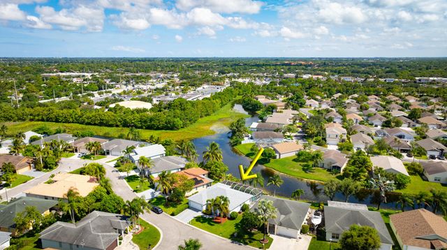 1422 Fairway Circle, Greenacres, FL 33413