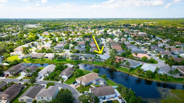 1422 Fairway Circle, Greenacres, FL 33413