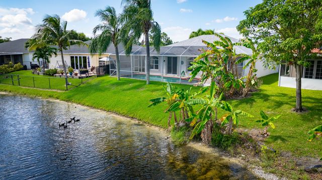1422 Fairway Circle, Greenacres, FL 33413