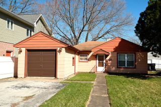 10427 S Homan Avenue, Chicago, IL 60655