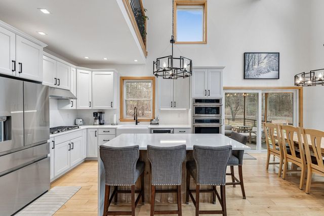 481 Weeks Hill Road, Stowe, VT 05672