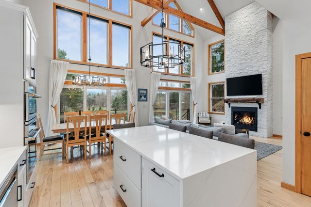 481 Weeks Hill Road, Stowe, VT 05672