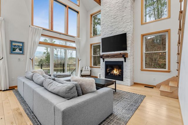 481 Weeks Hill Road, Stowe, VT 05672
