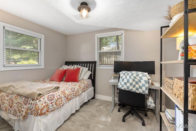 4143 Dennis Court, Hudsonville, MI 49426