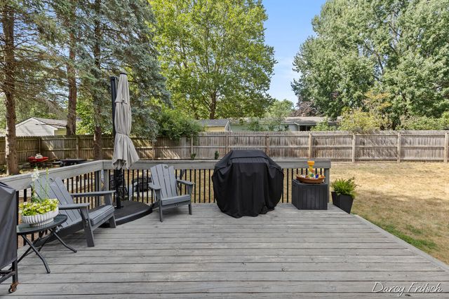 4143 Dennis Court, Hudsonville, MI 49426