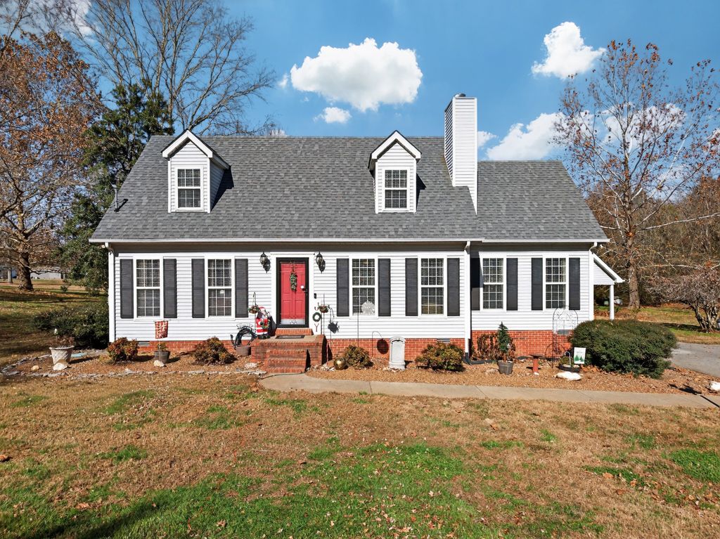 187 Garland Dr, Pulaski, TN 38478