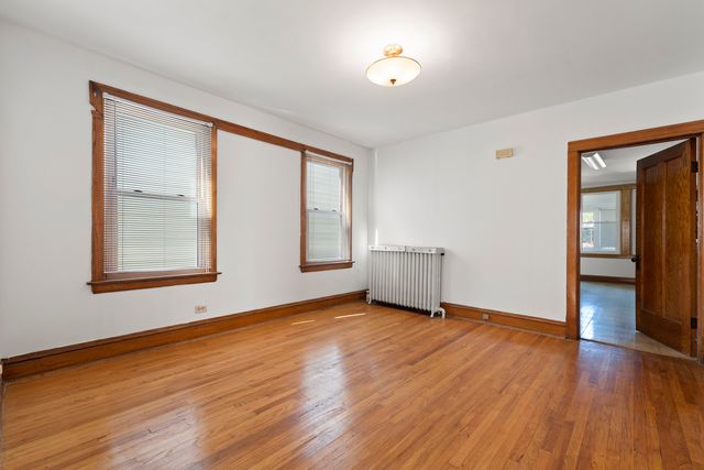 3456 N Whipple Street, Chicago, IL 60618