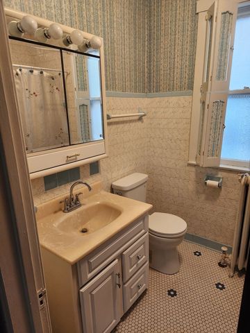 3456 N Whipple Street, Chicago, IL 60618