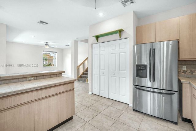 2940 Oslo Ave, Cooper City, FL 33026