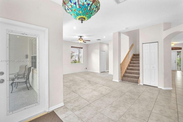 2940 Oslo Ave, Cooper City, FL 33026