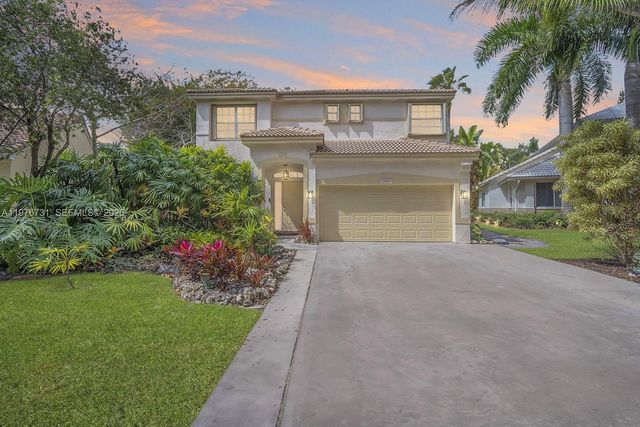 2940 Oslo Ave, Cooper City, FL 33026