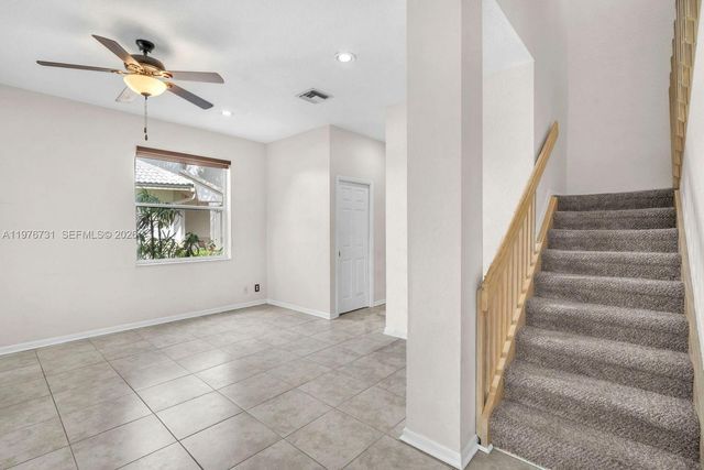 2940 Oslo Ave, Cooper City, FL 33026