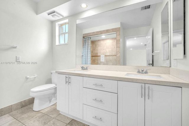 2940 Oslo Ave, Cooper City, FL 33026