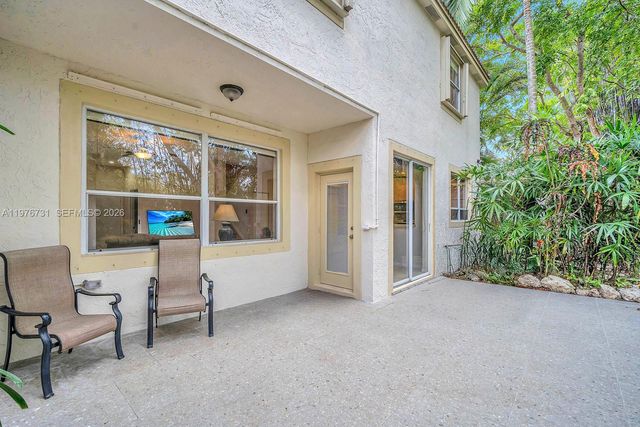 2940 Oslo Ave, Cooper City, FL 33026