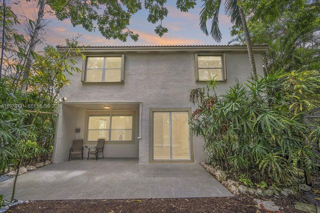 2940 Oslo Ave, Cooper City, FL 33026