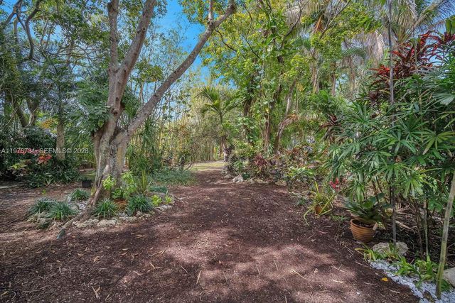 2940 Oslo Ave, Cooper City, FL 33026