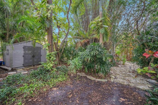 2940 Oslo Ave, Cooper City, FL 33026