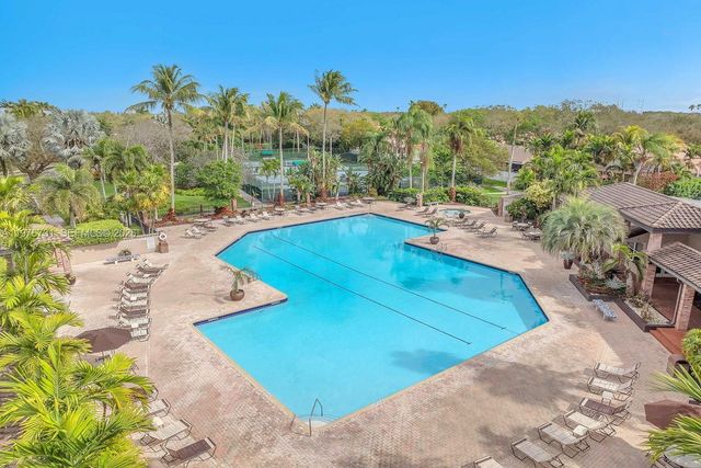 2940 Oslo Ave, Cooper City, FL 33026