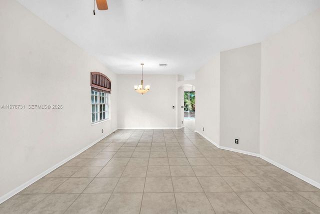 2940 Oslo Ave, Cooper City, FL 33026