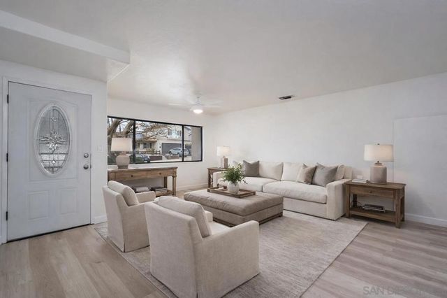 9213 FENWAY RD, Santee, CA 92071