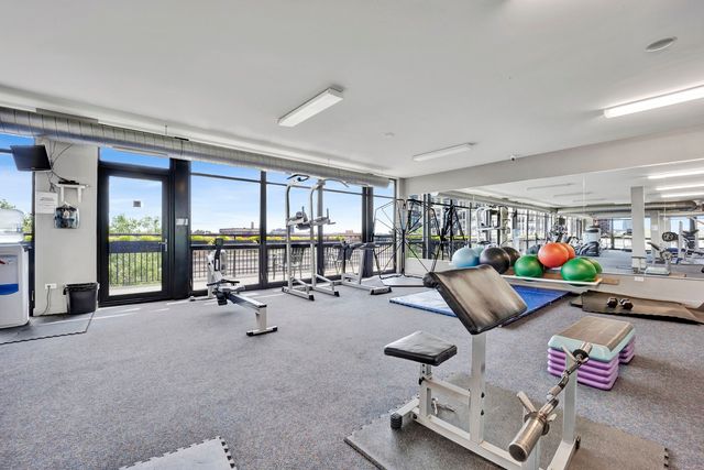 1071 W 15th Street 109, Chicago, IL 60608