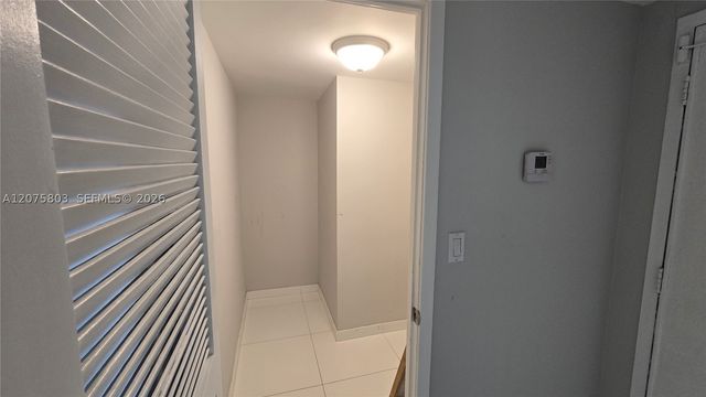 2500 Parkview Dr 2317, Hallandale Beach, FL 33009