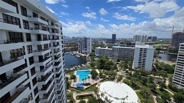 2500 Parkview Dr 2317, Hallandale Beach, FL 33009