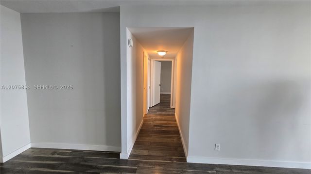 2500 Parkview Dr 2317, Hallandale Beach, FL 33009