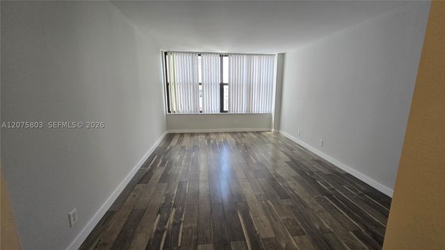 2500 Parkview Dr 2317, Hallandale Beach, FL 33009