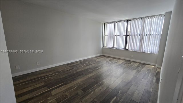 2500 Parkview Dr 2317, Hallandale Beach, FL 33009