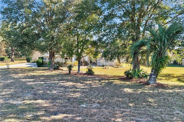 1373 N Hambletonian Drive, Hernando, FL 34442