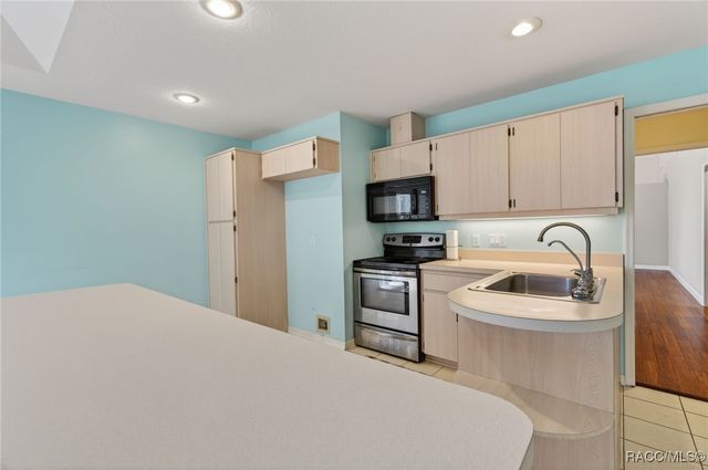 1373 N Hambletonian Drive, Hernando, FL 34442